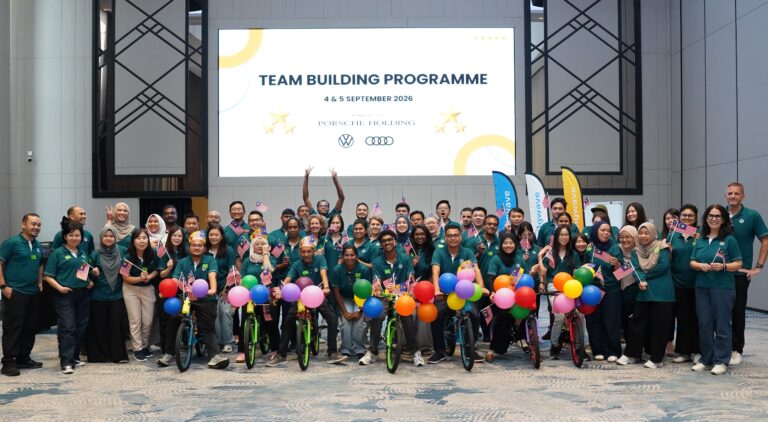 CSR team building Malaysia – corporate team participating in a Build-A-Bike challenge with Asia Bigwave